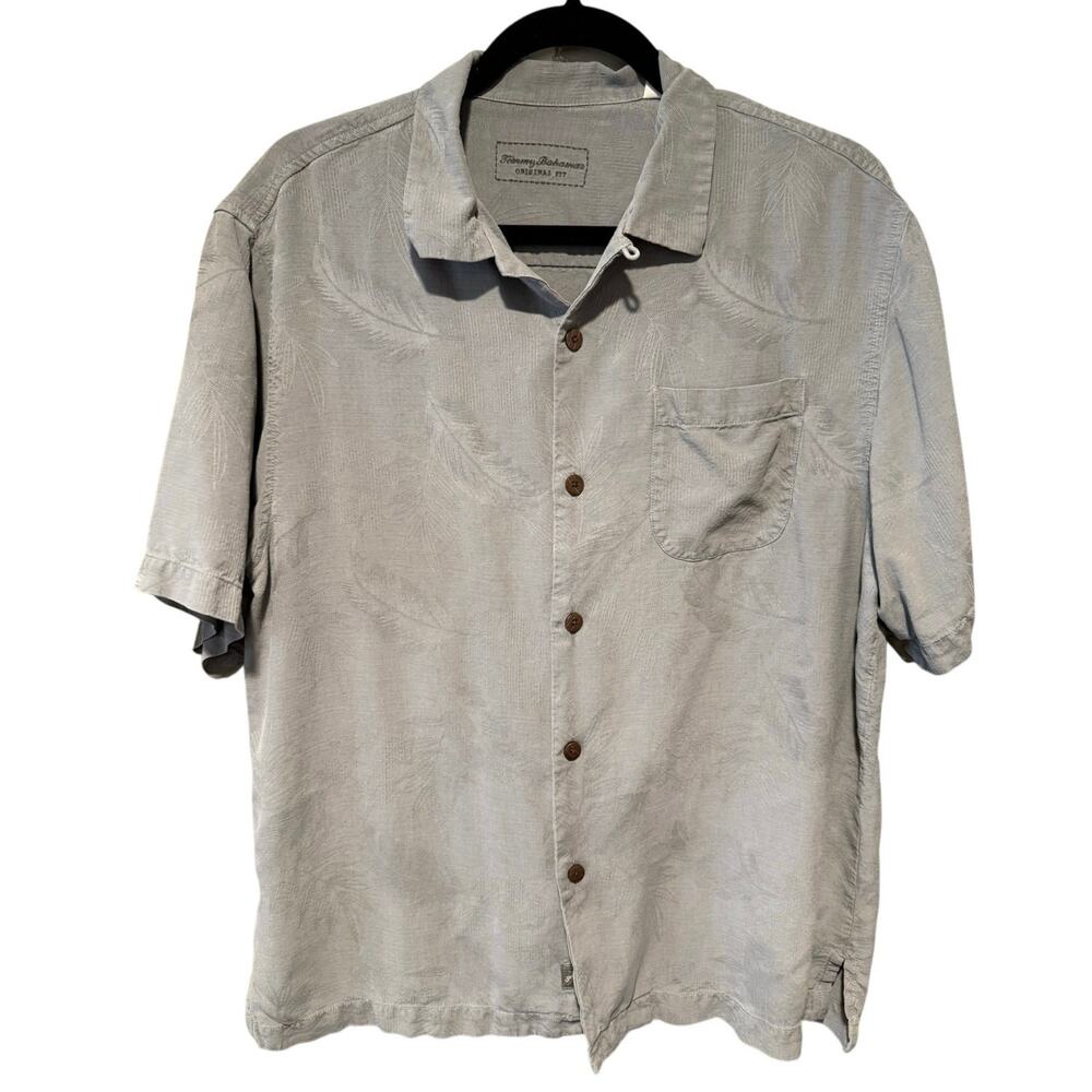 Tommy Bahama 100% Hawaiian silk button down size M